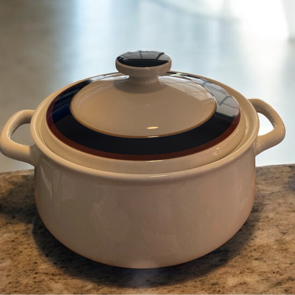 Imperial Mikasa by W.M. Dalton Cream and Black Ceramic Casserole Dish Japan